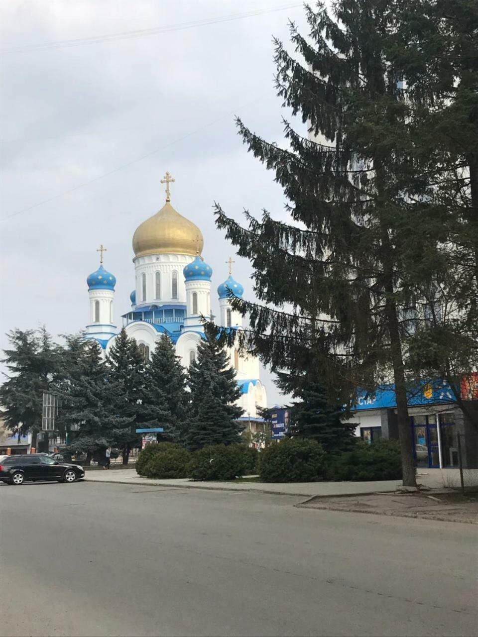 Арт Квартира В Центрі Міста Uzhhorod Exterior photo